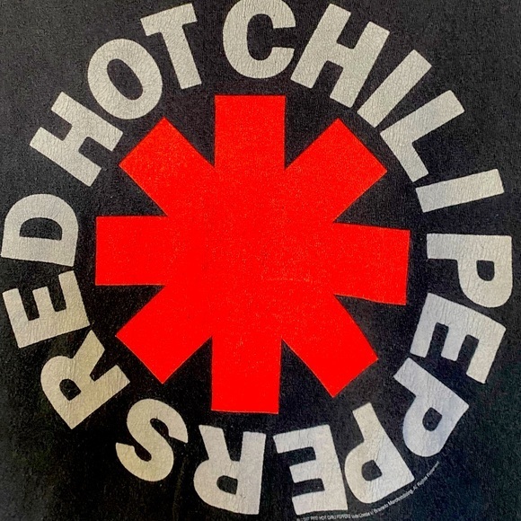 Vintage Red Hot Chili Peppers T Shirt Band Tee Graphic Print Womens Size Medium - Picture 3 of 6